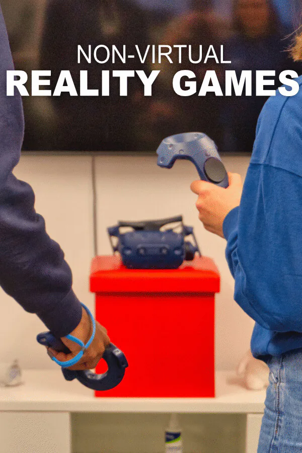 Copertina di Non-Virtual Reality Games